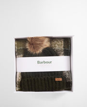 Barbour Saltburn Beanie and Scarf Gift Set