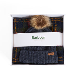Barbour Saltburn Beanie and Scarf Gift Set A/W25
